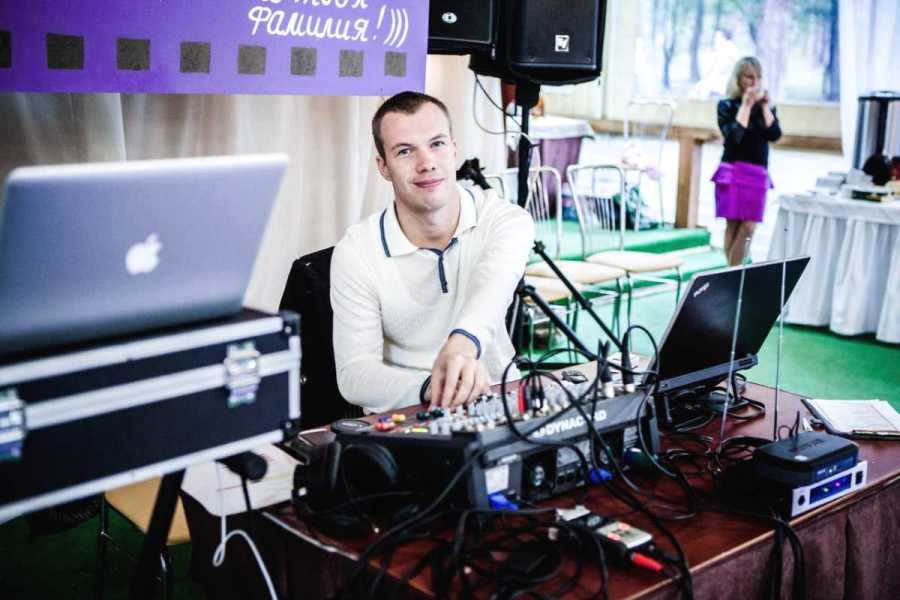 Свадебный диджей