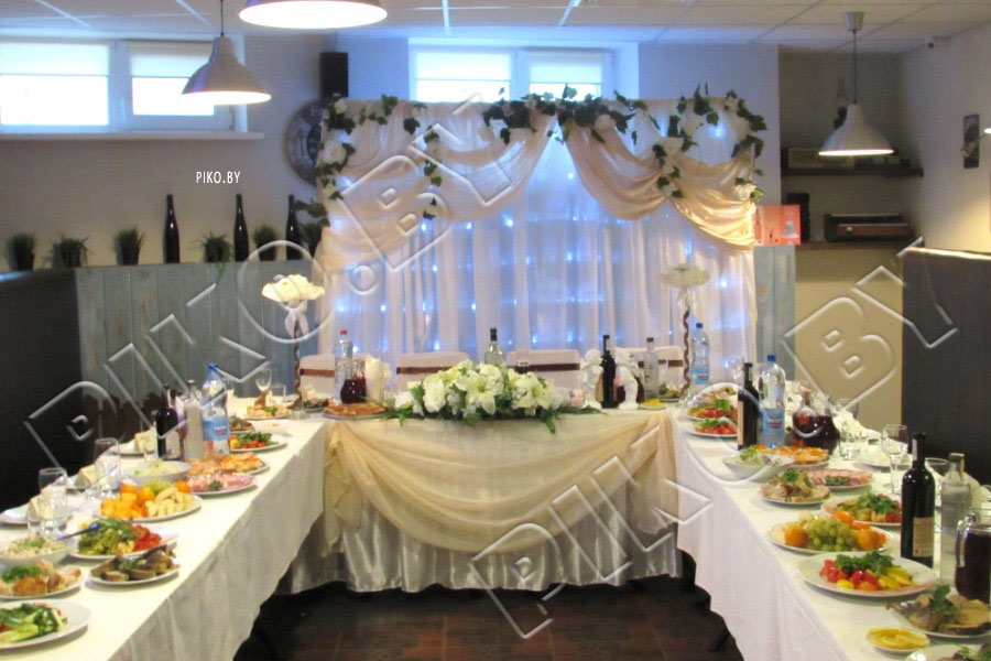 кафе-бар-время-в-минске