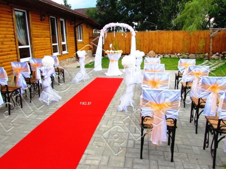Оформление свадебной церемонии в усадьбе Дубки